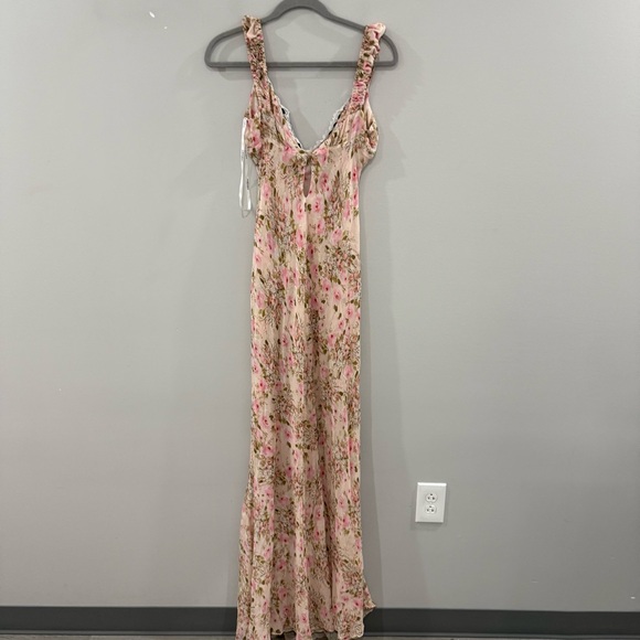 For Love and Lemons Dress Emmaline Maxi in Cream Floral - Picture 10 of 11